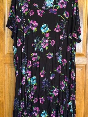 Woman Within Floral Crinkle Dress 
22/24